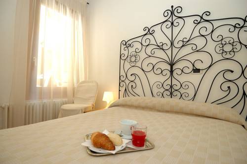 Фото Hotel Antigo Trovatore