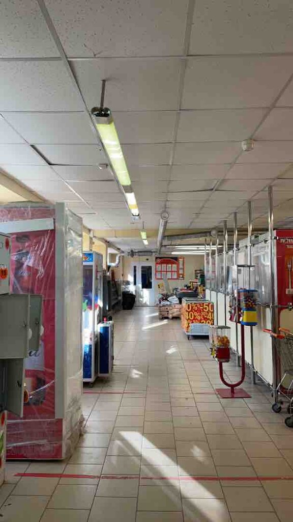 Supermarket Dixy, Saint‑Petersburg and Leningrad Oblast, photo