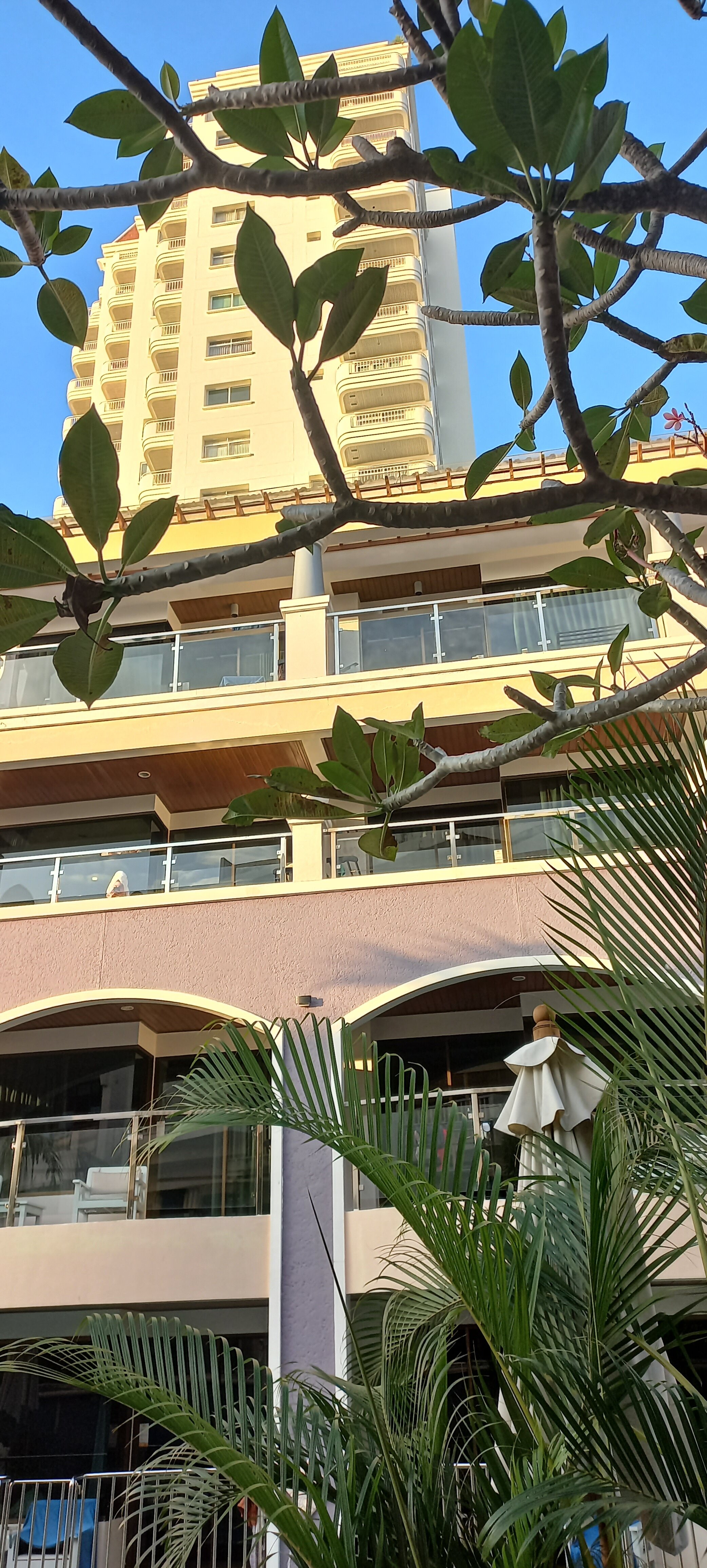 Фото Karon Sea Sands