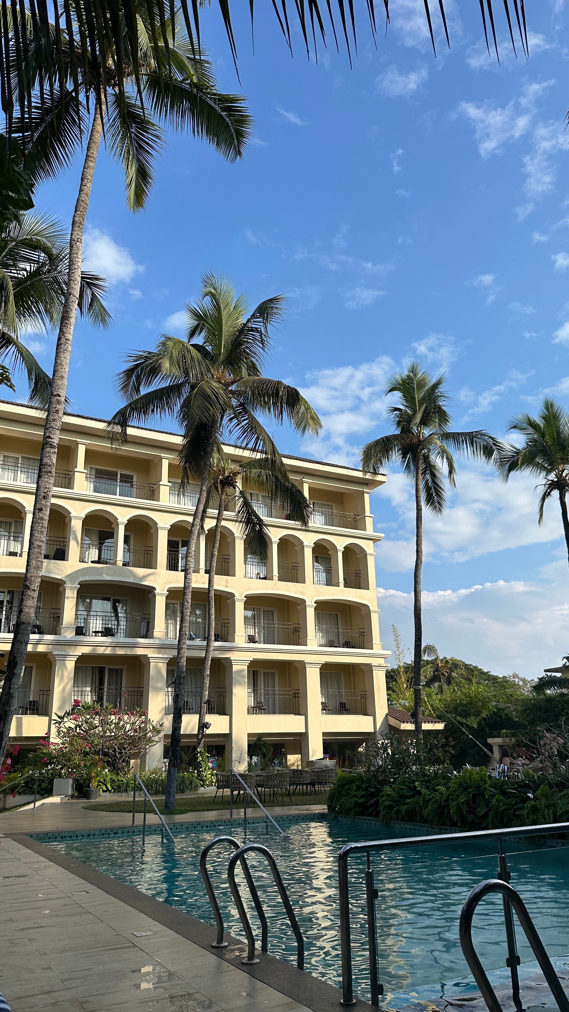 Фото Holiday Inn Goa Candolim