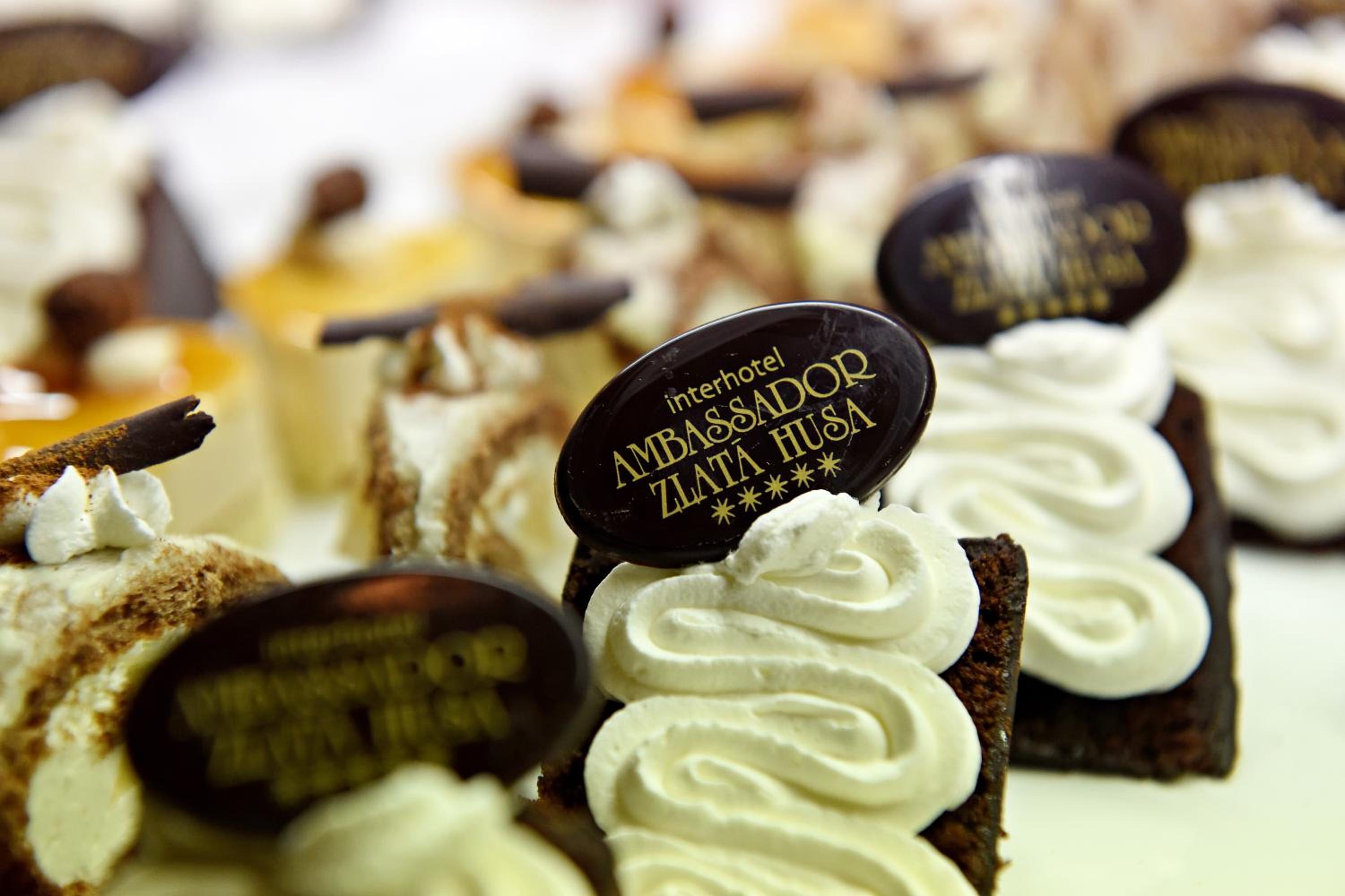 Фото Ambassador Zlatá husa