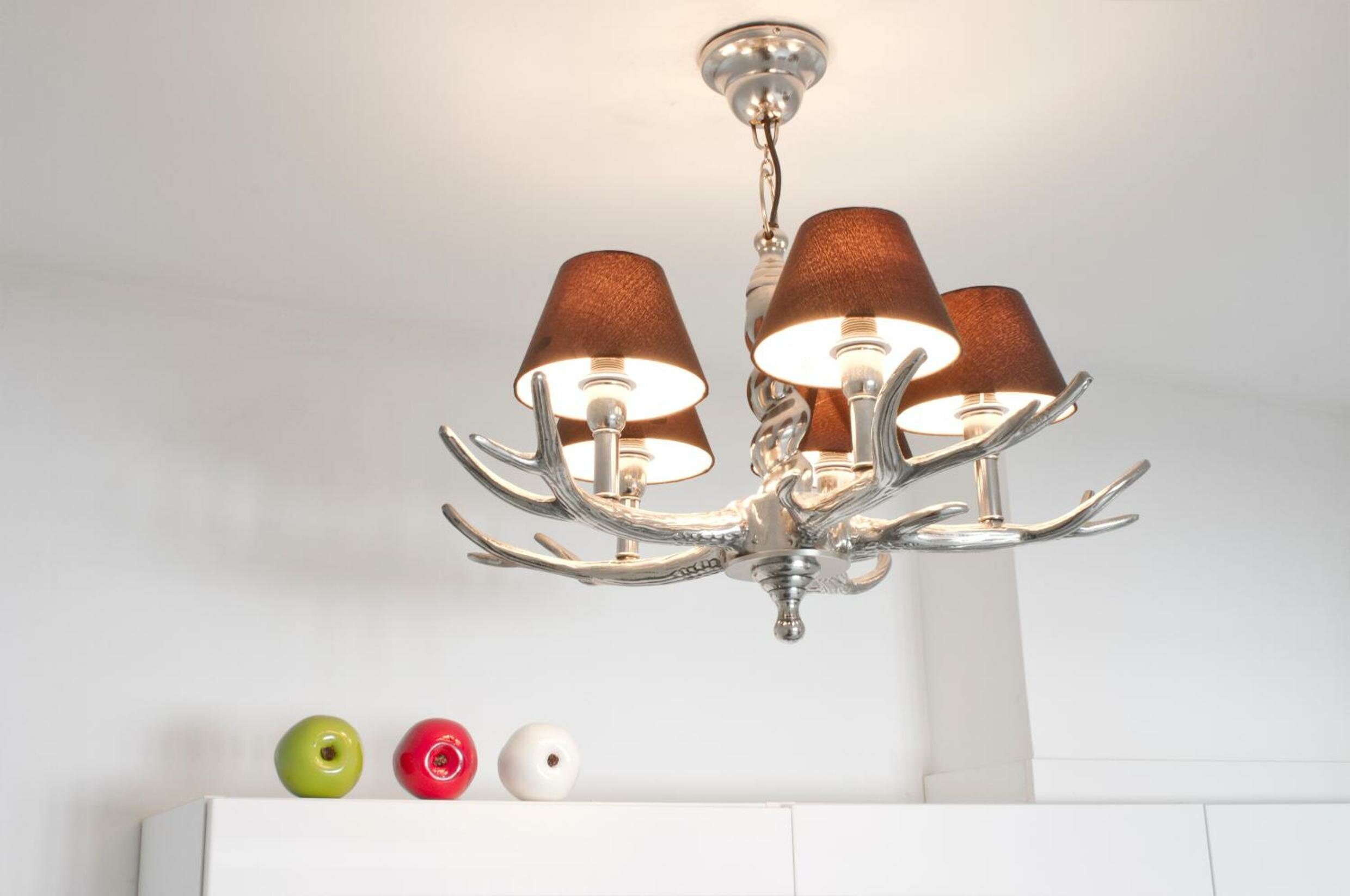 Фото Royal Court Apartments