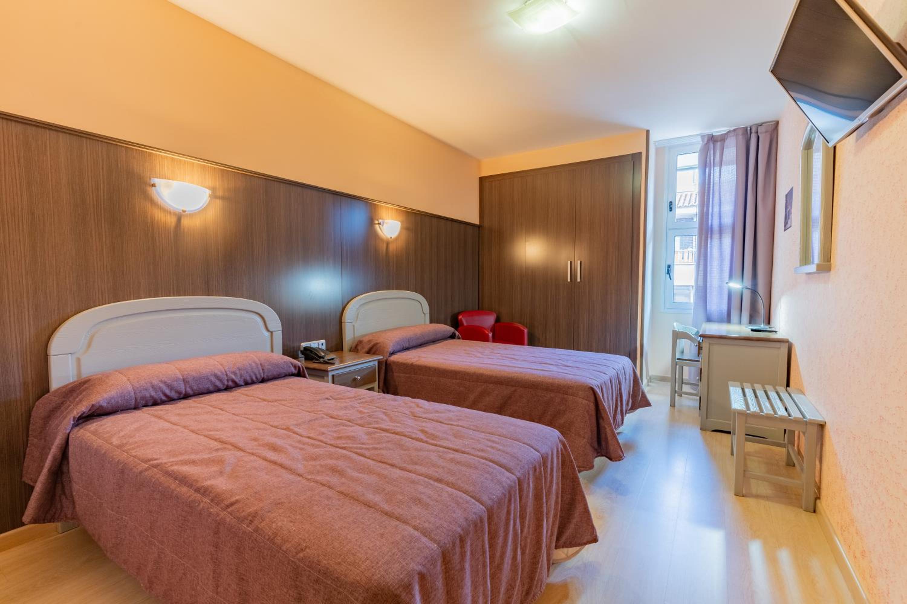 Фото Hotel Monreal Jumilla