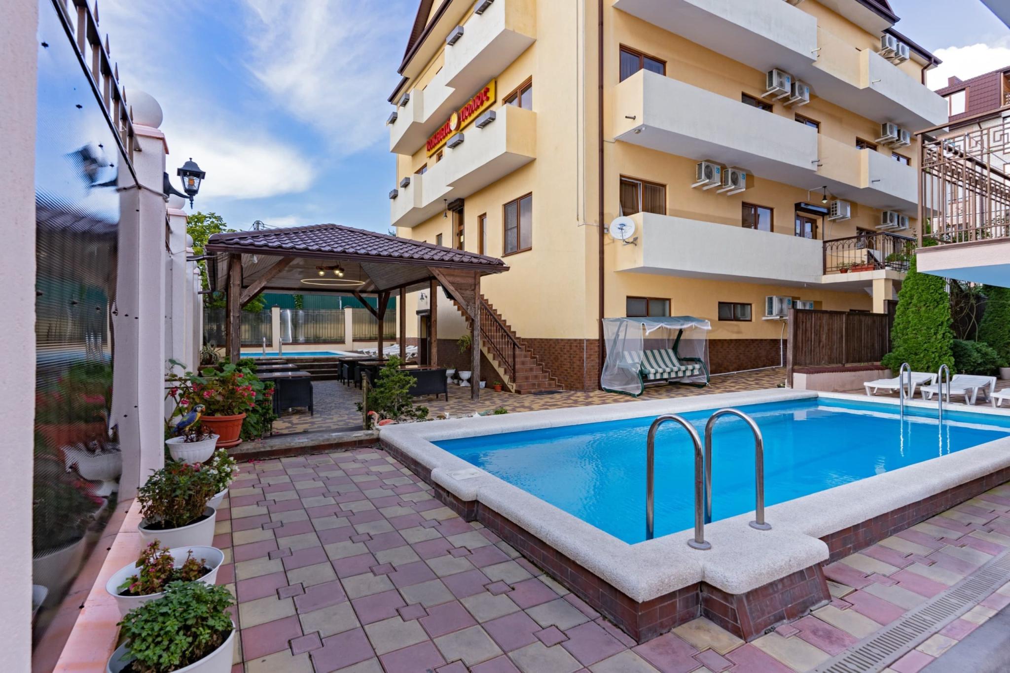 Фото отеля 3