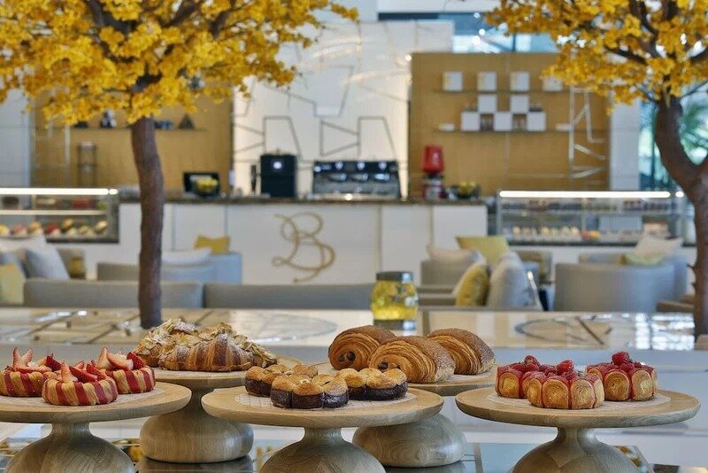 Фото Hilton Dubai Palm Jumeirah