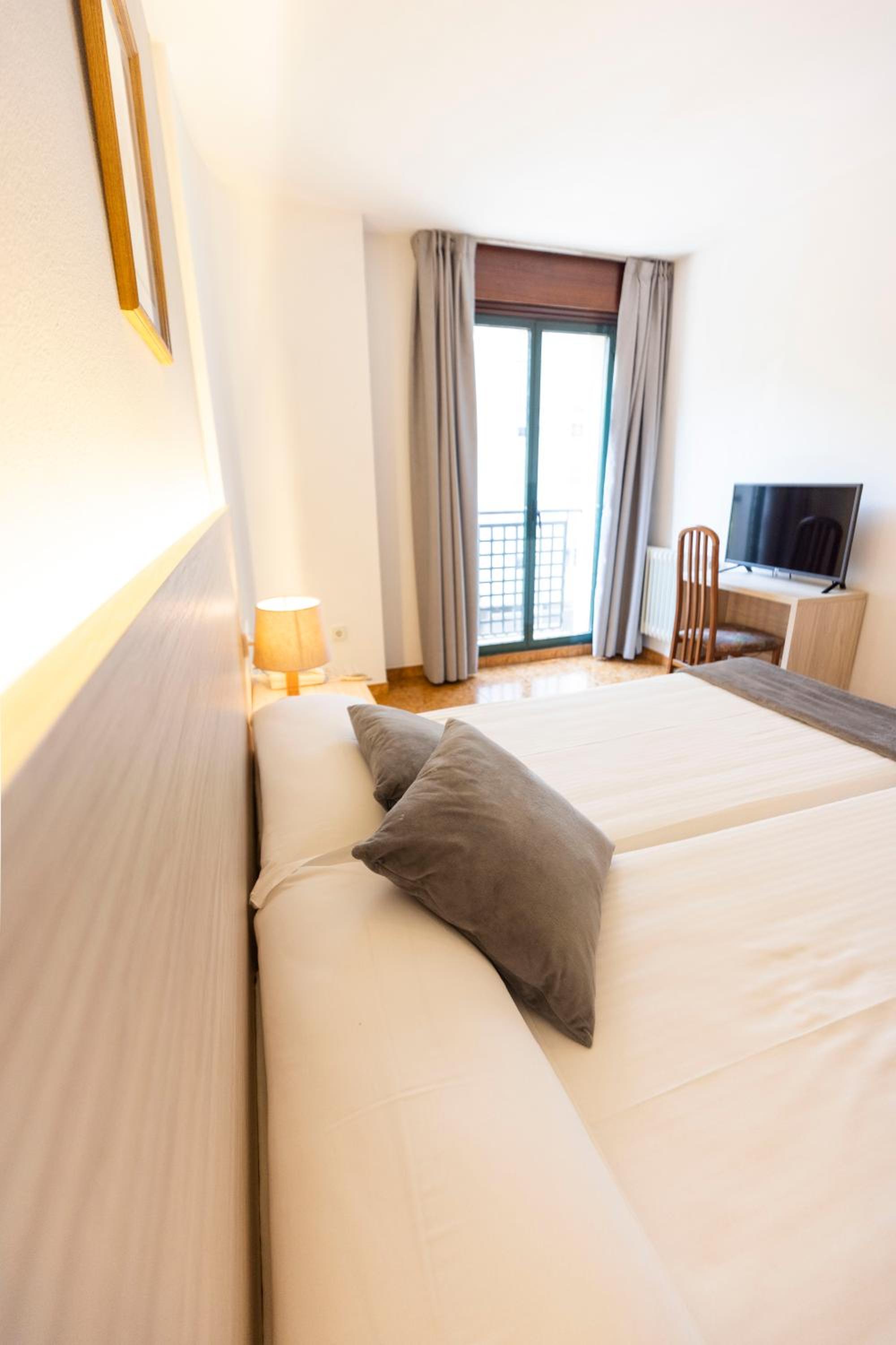 Фото Hotel Madrid