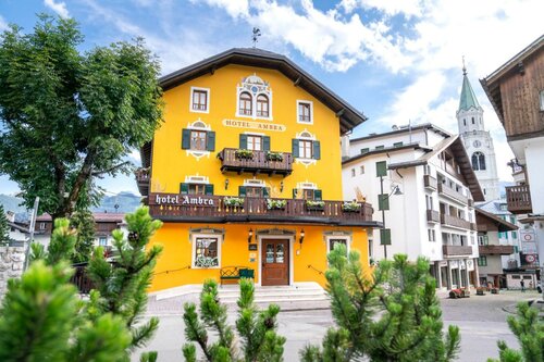 Гостиница Ambra Cortina в Кортина-д`Ампеццо