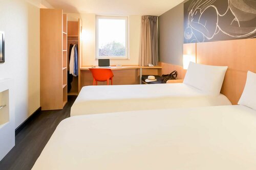 Гостиница Ibis Nimes Ouest в Ниме