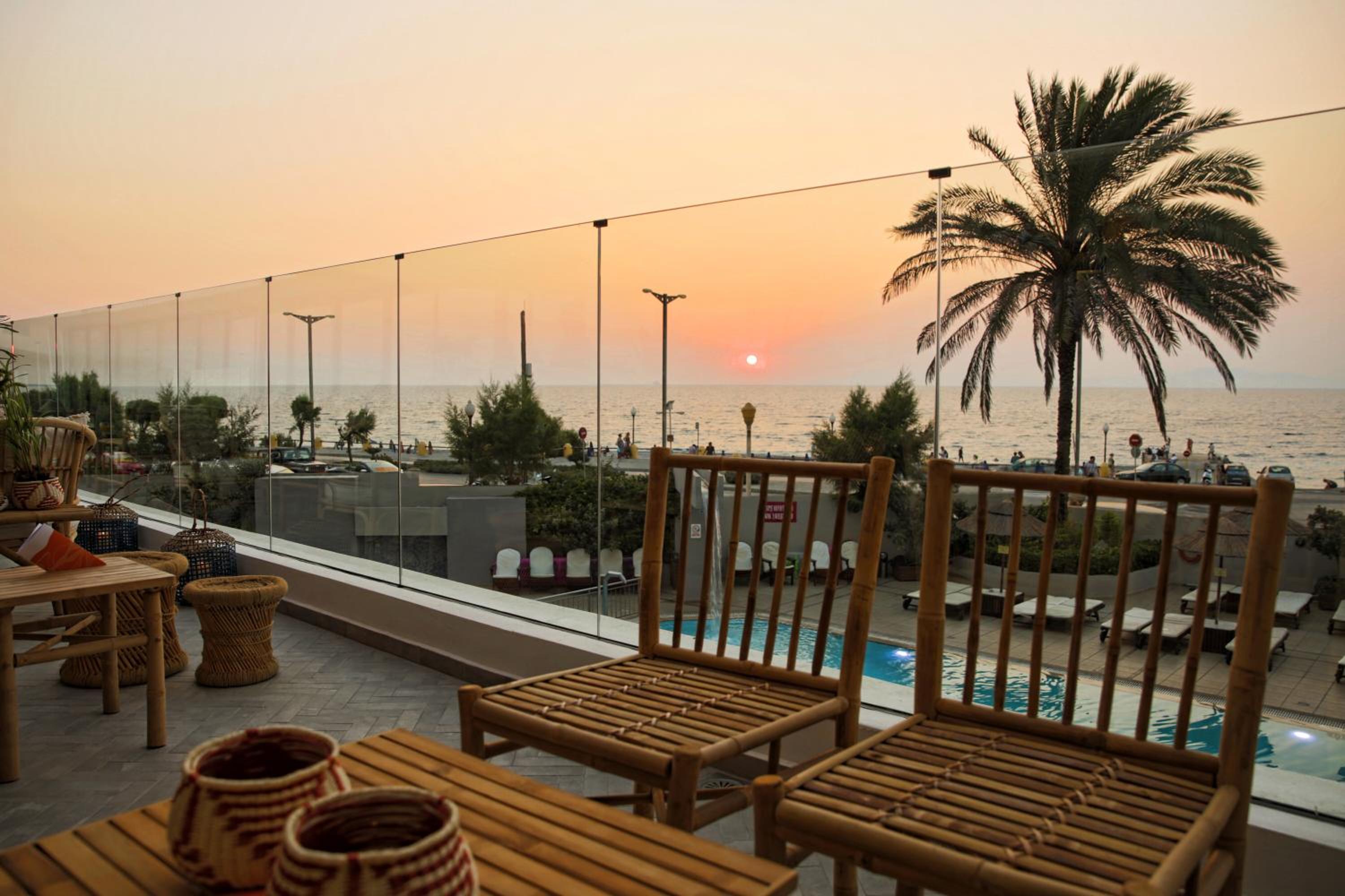 Фото Blue Sky City Beach Hotel