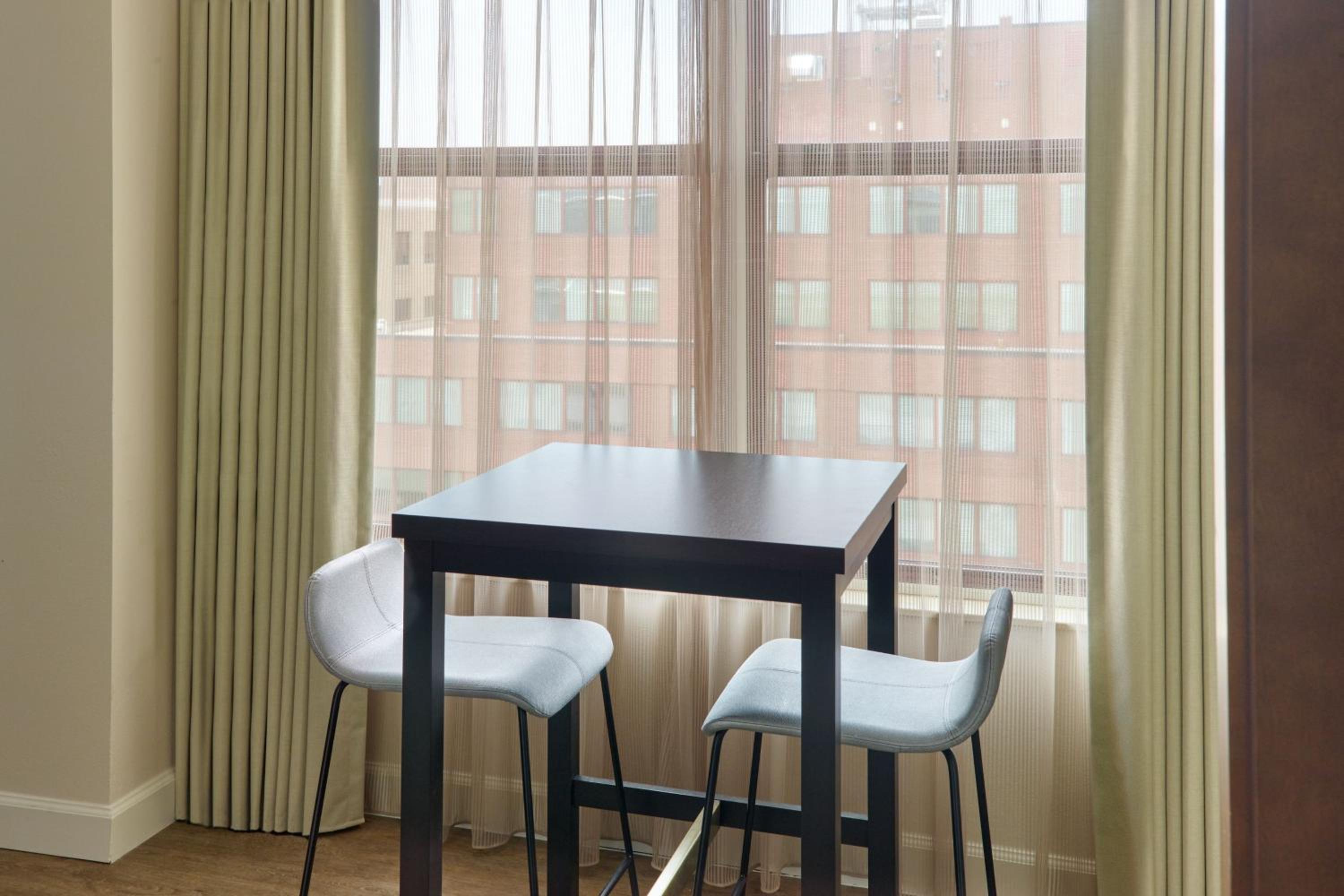 Фото Residence Inn by Marriott Washington, Dc Downtown