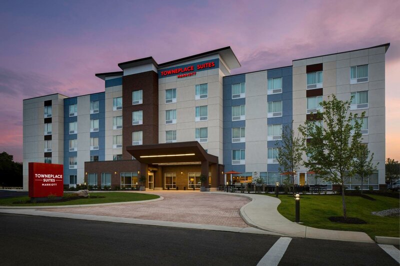 Гостиница TownePlace Suites by Marriott Pittsburgh Harmarville