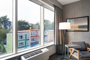 Гостиница Courtyard by Marriott St. John