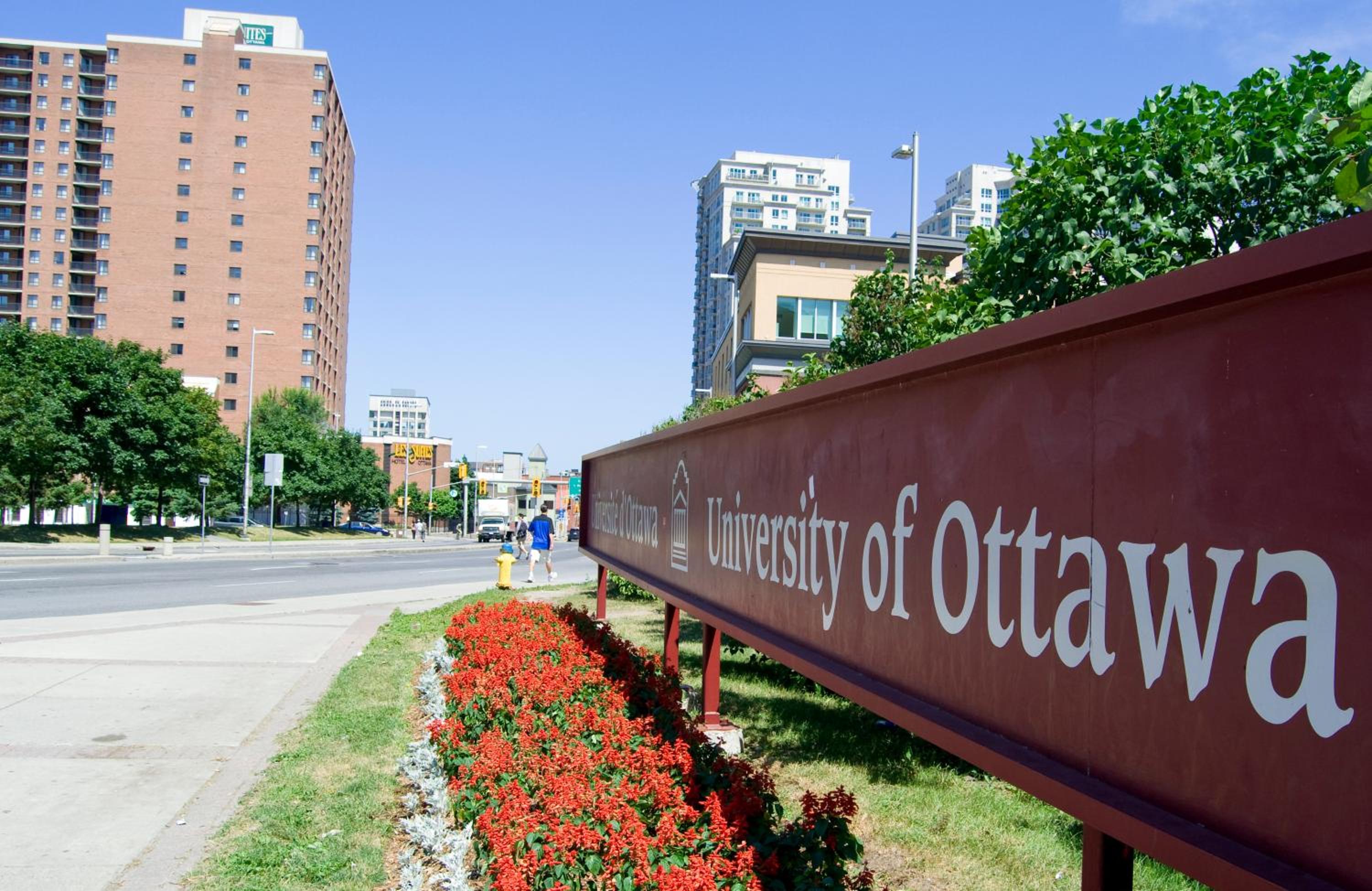 Фото Les Suites Hotel Ottawa