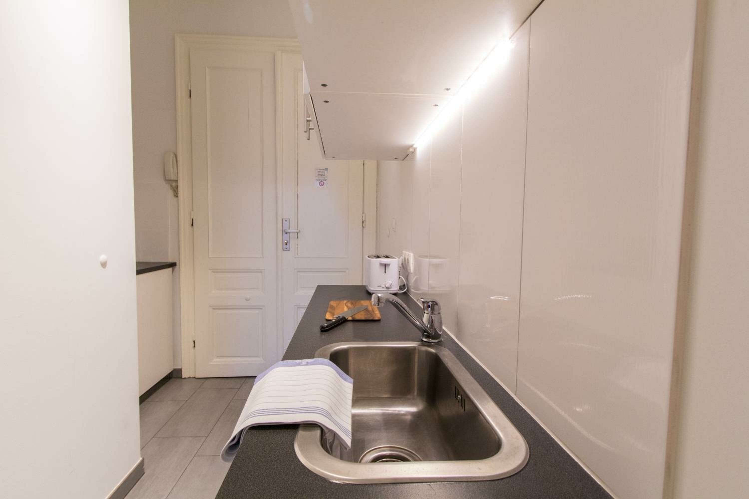 Фото CheckVienna – Apartment Davidgasse