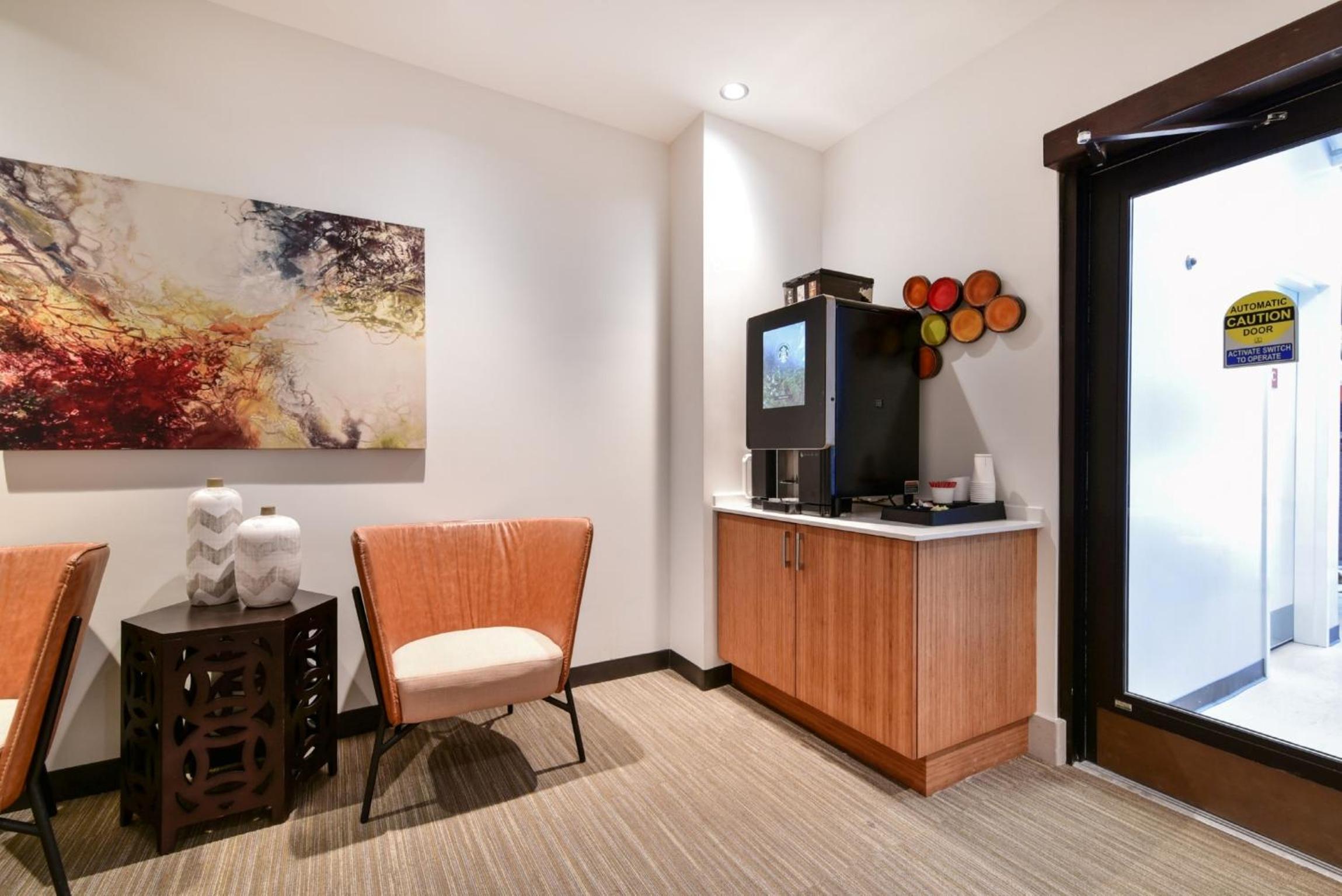 Фото Апарт-Отель Global Luxury Suites Downtown Boston