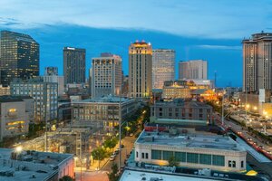 Гостиница New Orleans Marriott Warehouse Arts District