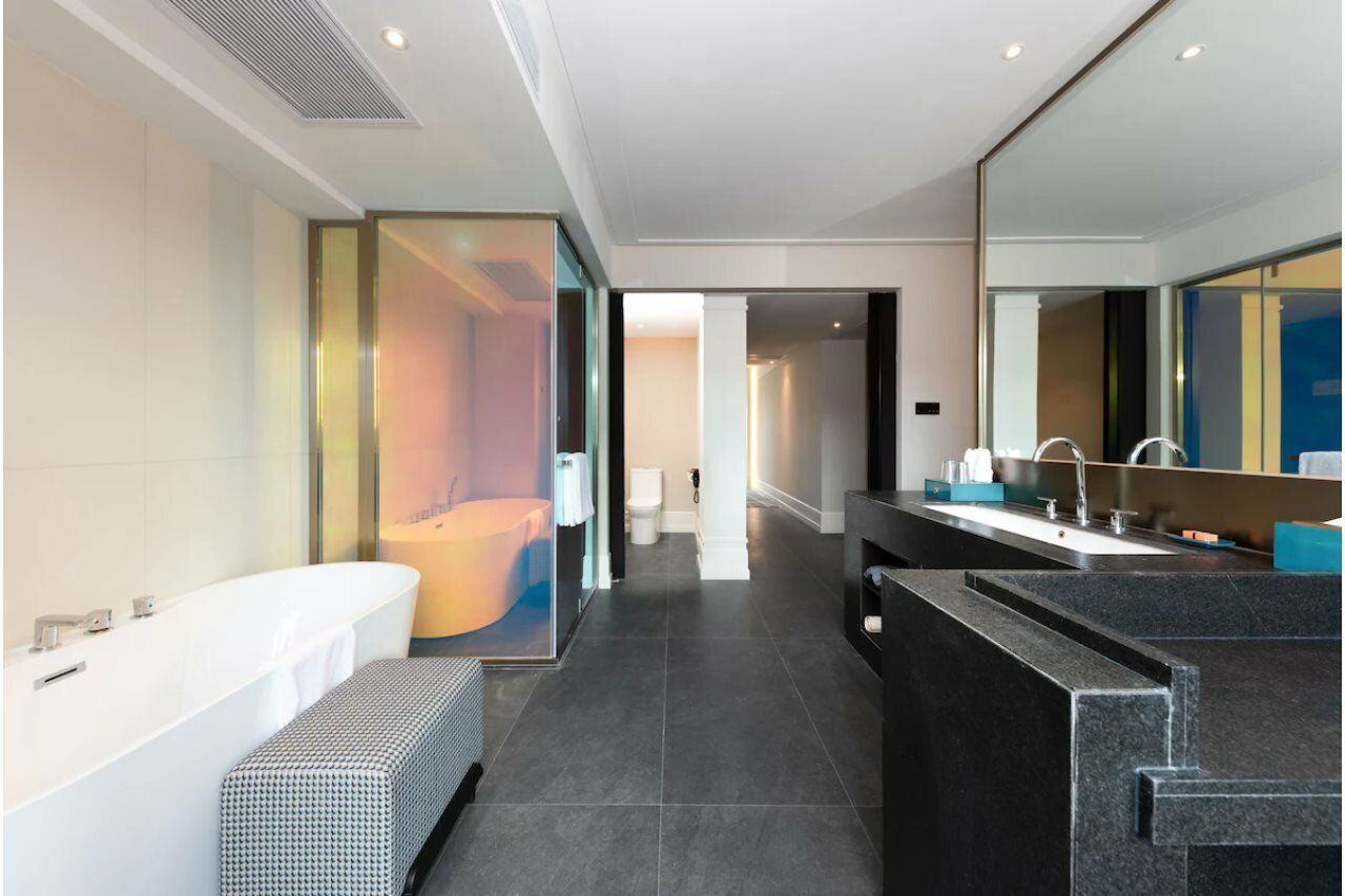 Фото Wingate by Wyndham Wuhan Optics Valley