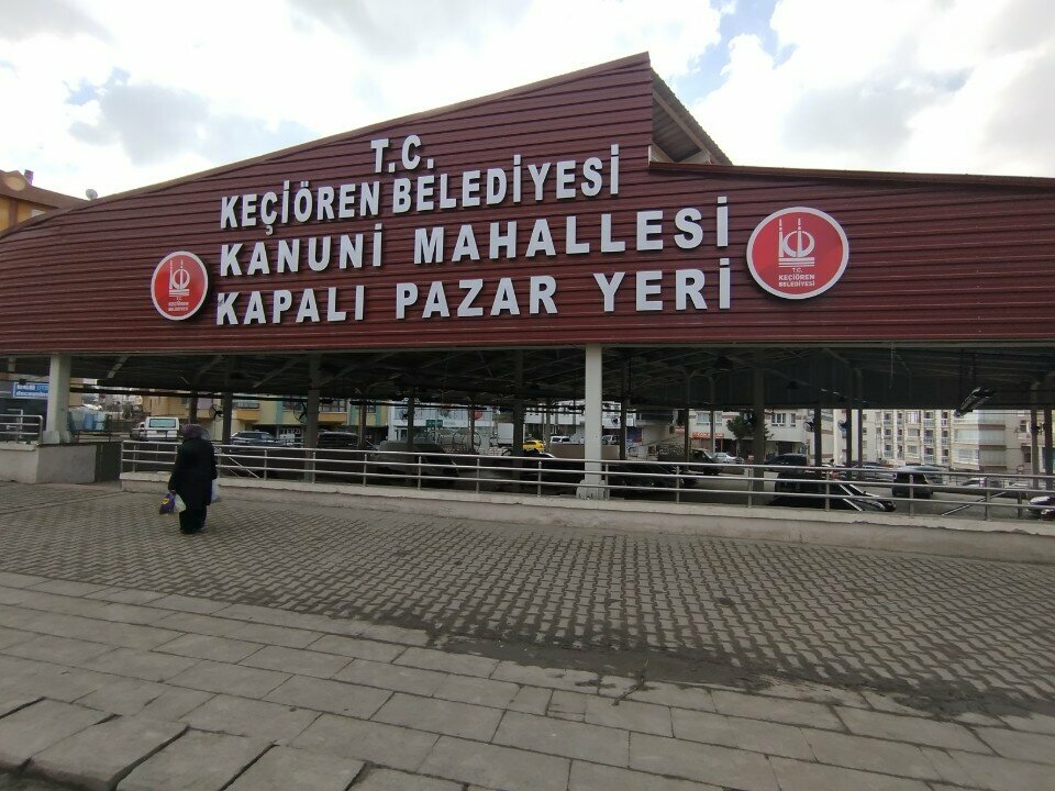 سوق Kanuni Mahallesi Closed Sunday Place ، أنقرة، صورة