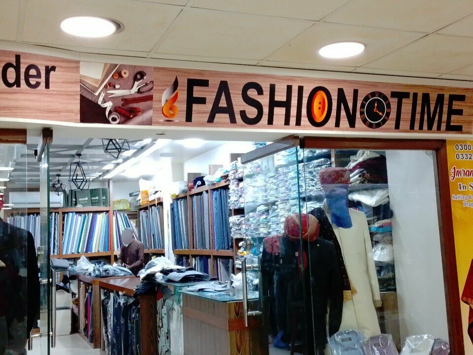 Clothing store Fashion time, Karachi, photo