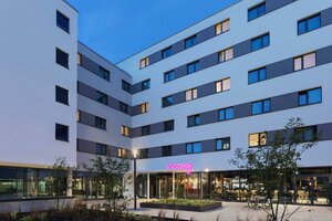 Гостиница Moxy Hamburg Altona