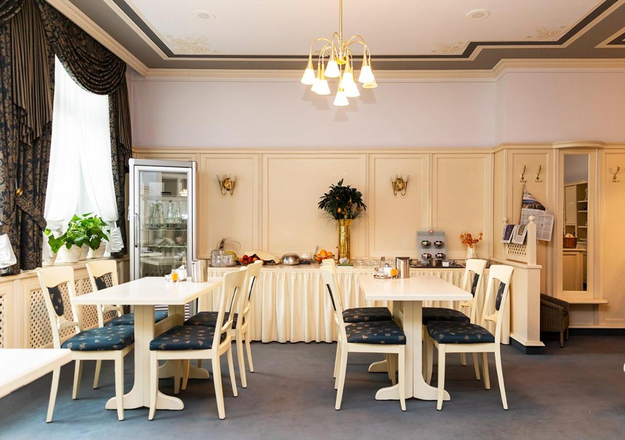 Фото Hotel Burghof