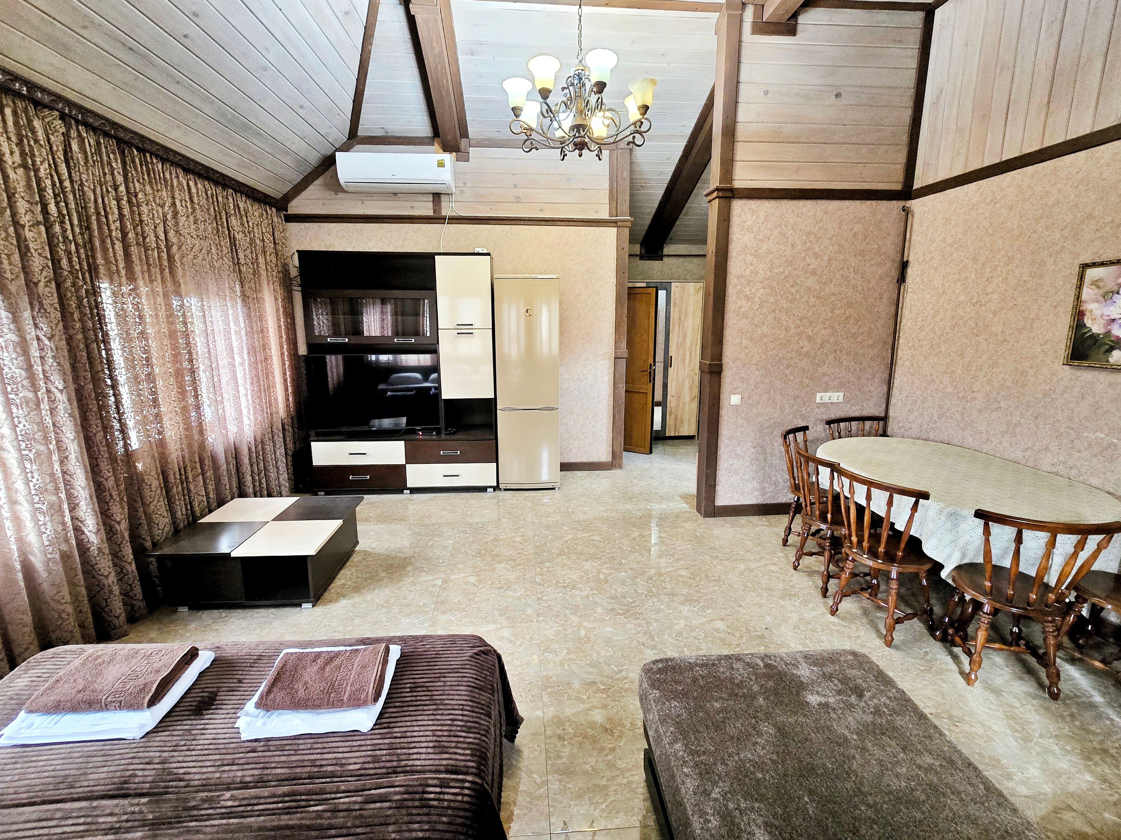 Фото Адриус