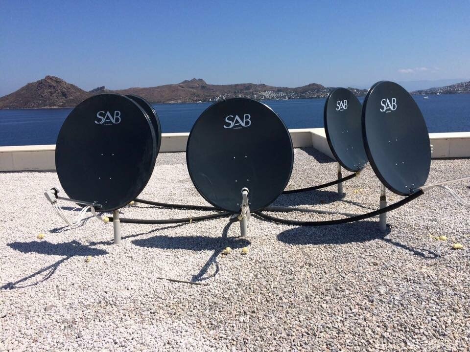 Auto acoustics Next & Next Star Yali Electronics Electv Satellite Security Computer Ltd, Bodrum, photo