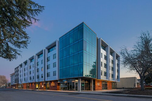 Гостиница Shashi Hotel Mountain View, an Urban Resort в Маунтин-Вью