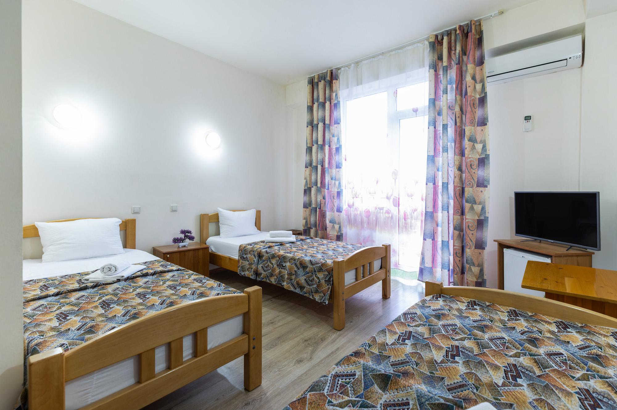 Фото Светлый Аллама групп