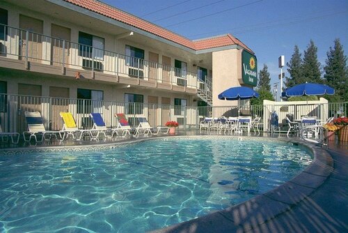 Гостиница Vagabond Inn Fresno