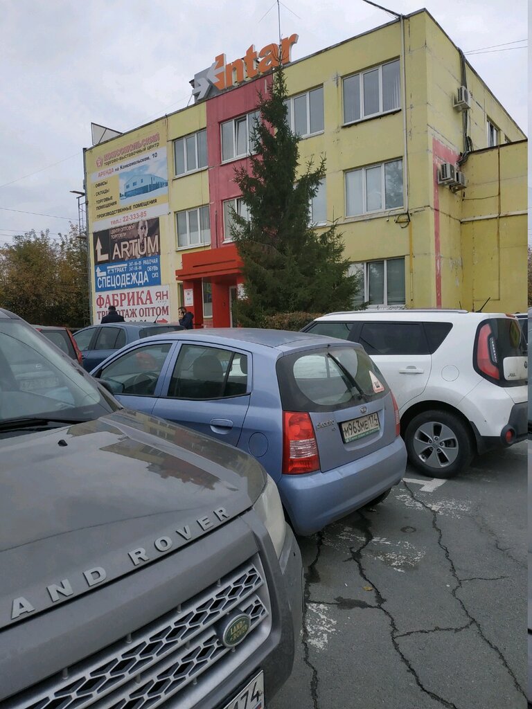 Shopping mall Комсомольский, Chelyabinsk, photo