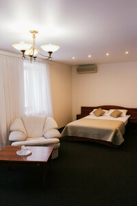 Sibir (Novokuznetsk, ulitsa Toreza, 35), hotel