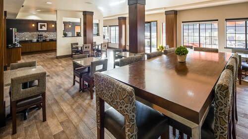 Гостиница Best Western Plus Hill Country Suites в Сан-Антонио