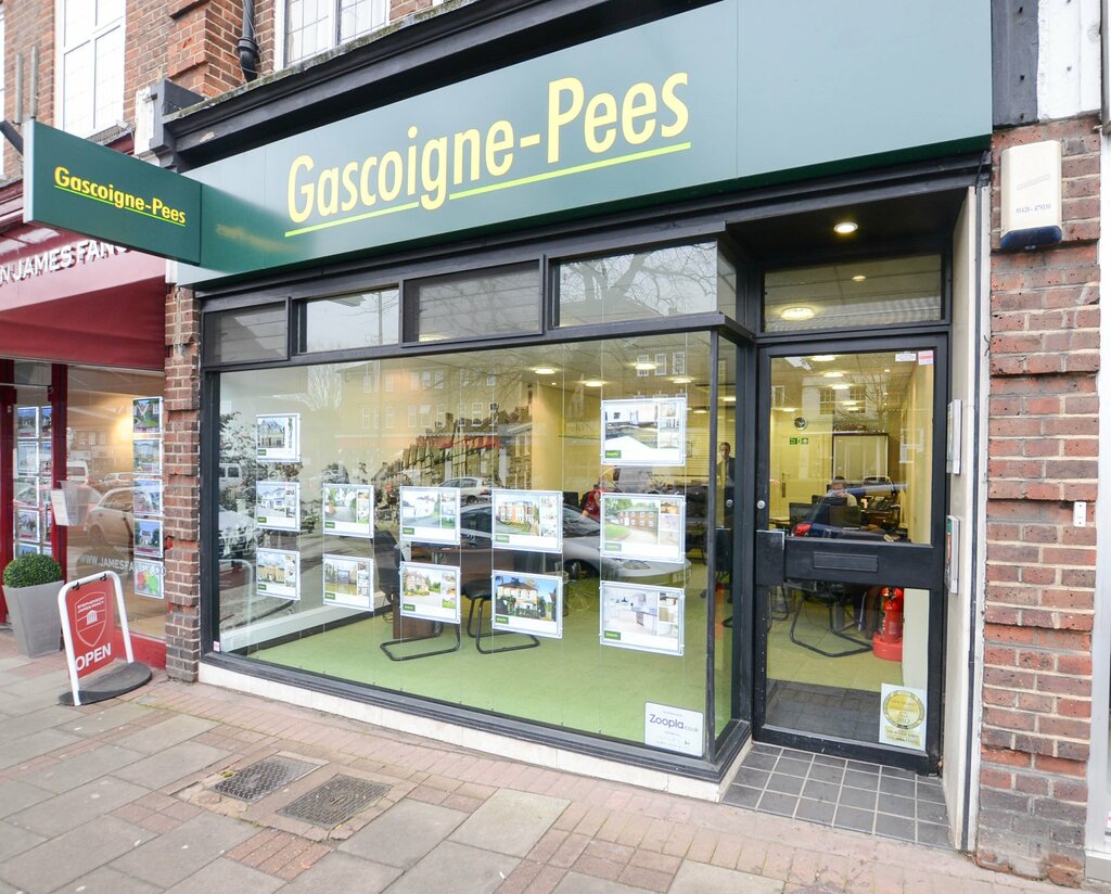 Land plots Gascoigne-Pees Sales and Letting Agents Esher, England, photo