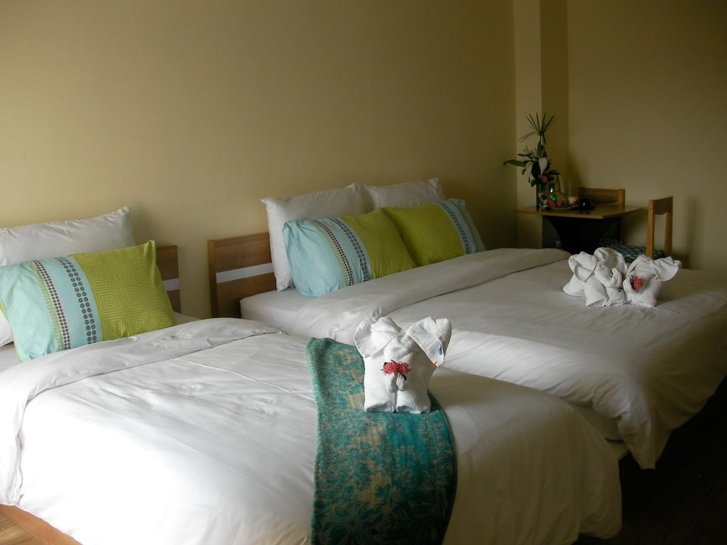 Фото Komol Residence Bangkok