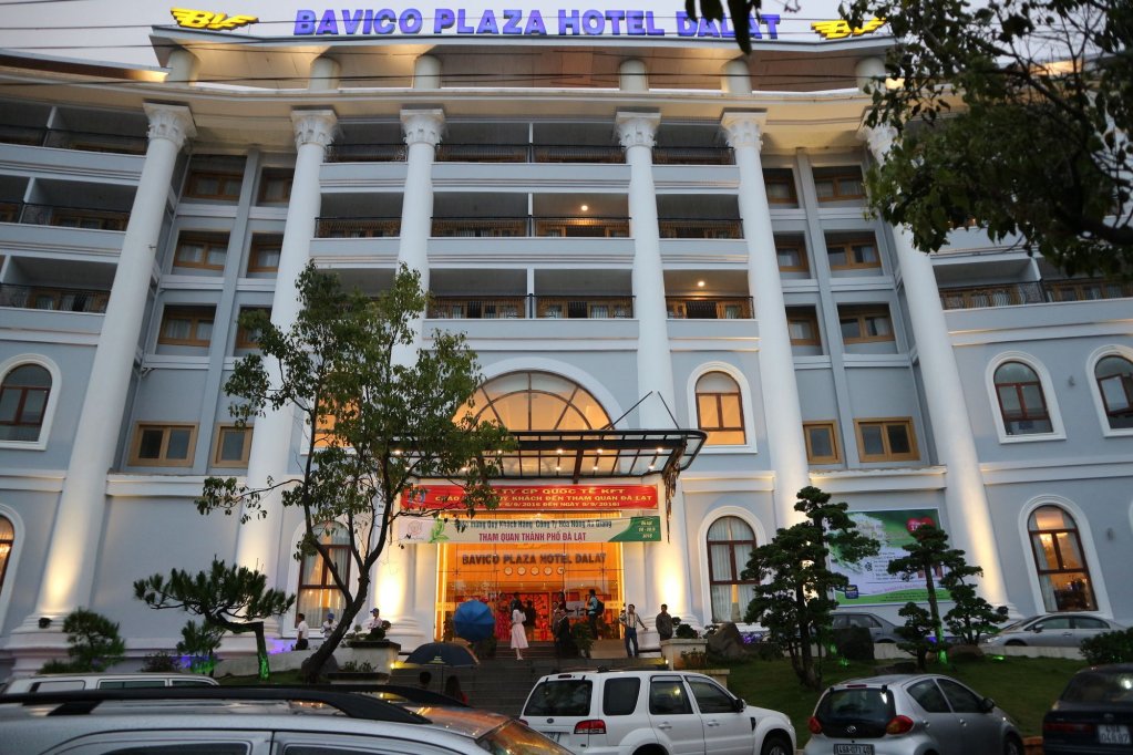 Фото отеля 1