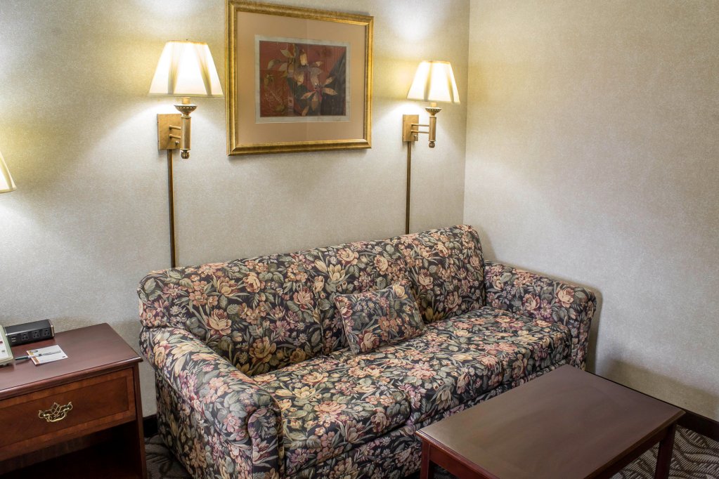 Фото Quality Inn Kirksville
