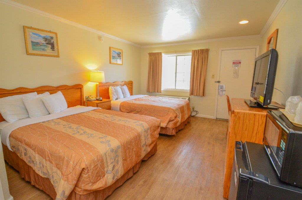 Фото Courtyard by Marriott Indianapolis South