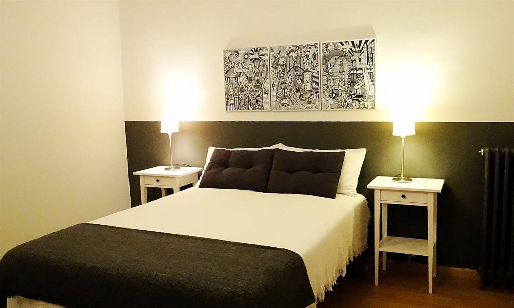 Фото Hostal El Ninot