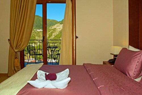 Гостиница La Munte Mountain Resort