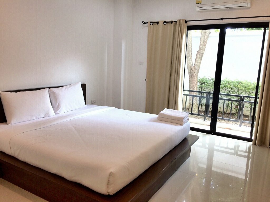 Hotel P. K. Residence, Phuket, photo