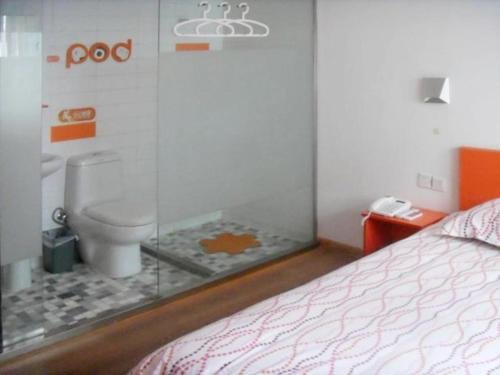 Фото Pod Inn Jiaxiang Zhongshan East Road Branch