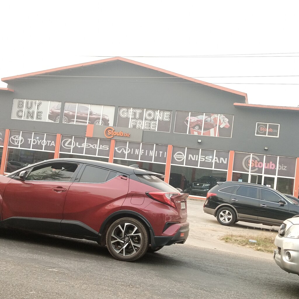 Car dealership Stoub, Accra, photo