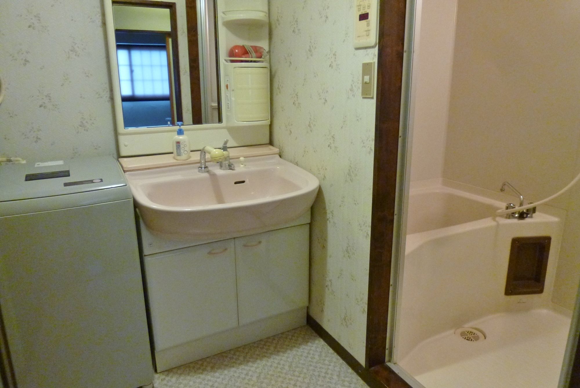 Фото Hakuba Brownie Cottages & Condominiums