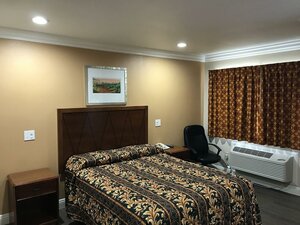 Fullerton Lodge (California, Orange County, Fullerton, South Harbor Boulevard), hotel