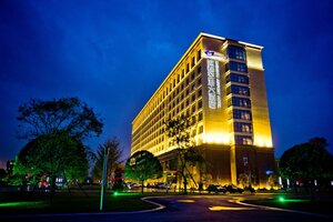 Гостиница Chengdu Airport Hotel