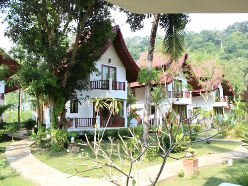 Гостиница Koh Chang Thai Garden Hill Resort в Ко Чанге