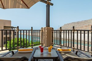 Гостиница Atana Musandam Resort