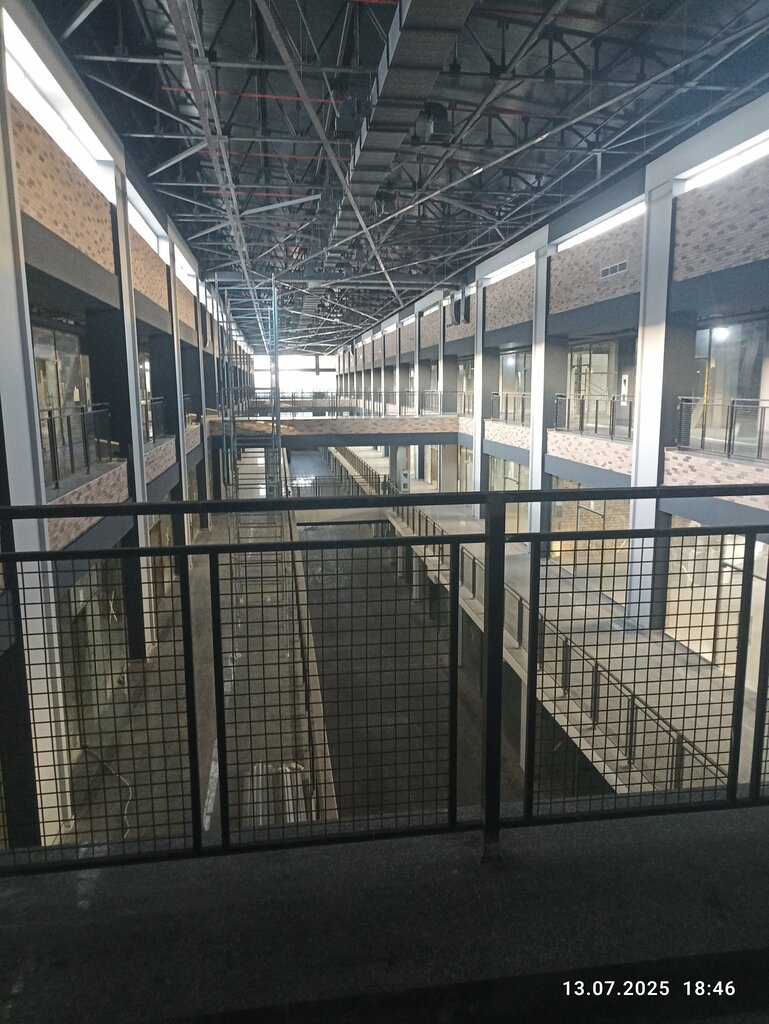 Hardware hypermarket Pavilion, Tashkent, photo