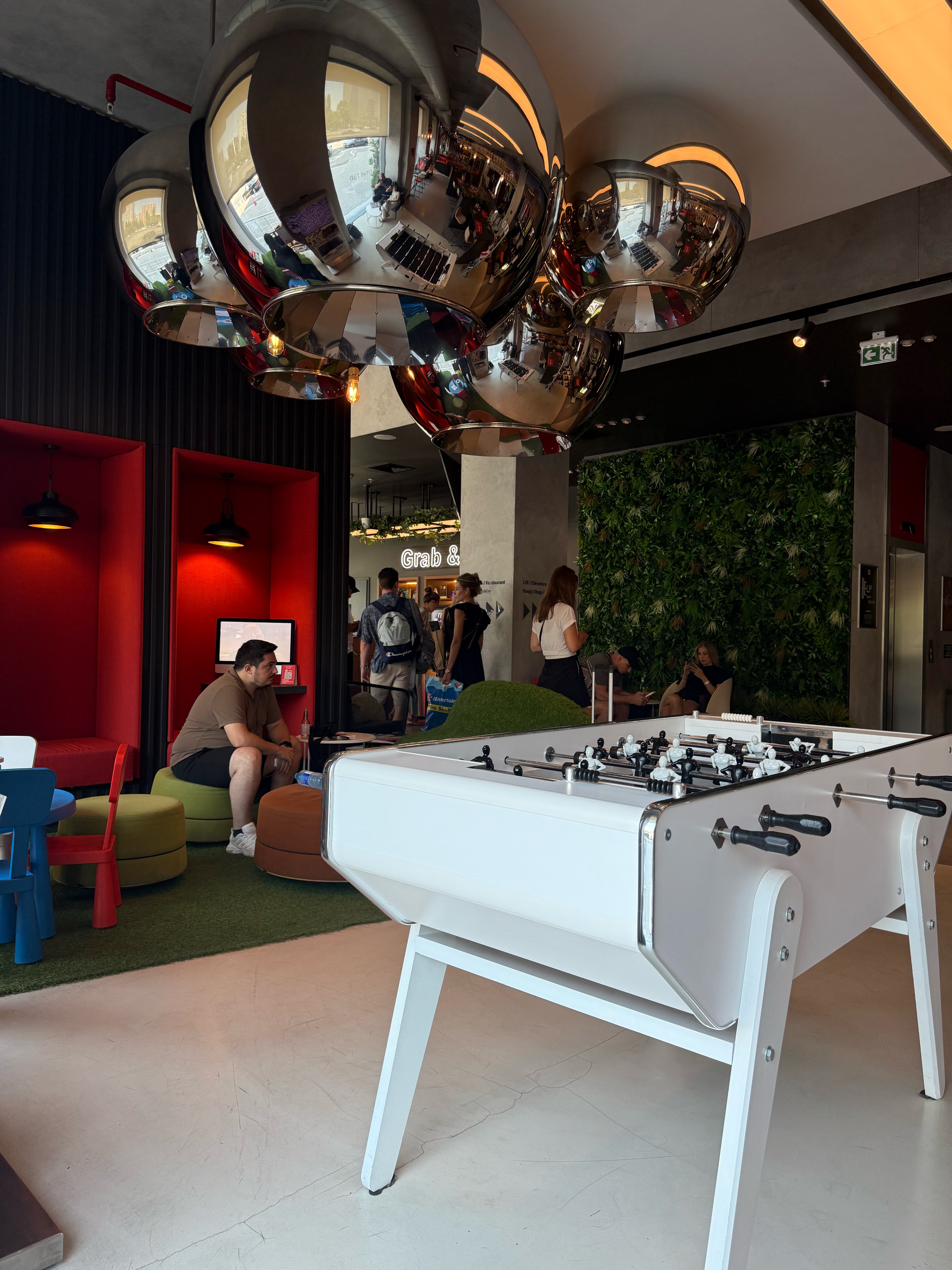 Фото Ibis Baku City